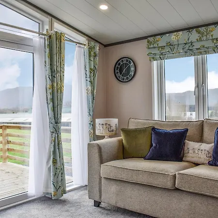 Dodd - Uk42499 Holiday home