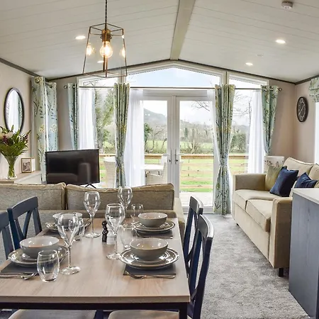 Dodd - Uk42499 Holiday home